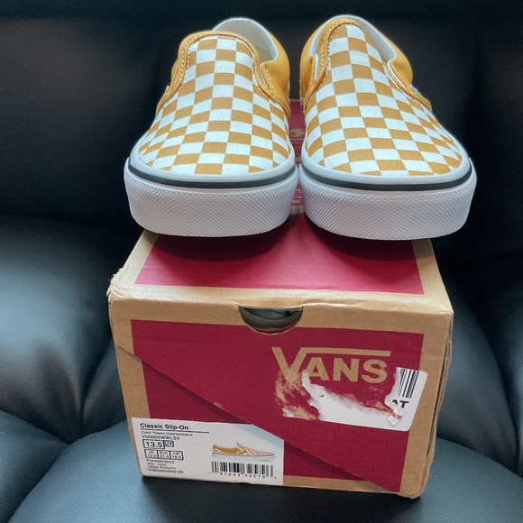 VANS Classic Slip On Checkered Board Kids Shoe Size 13.5 - Picture 1 of 5